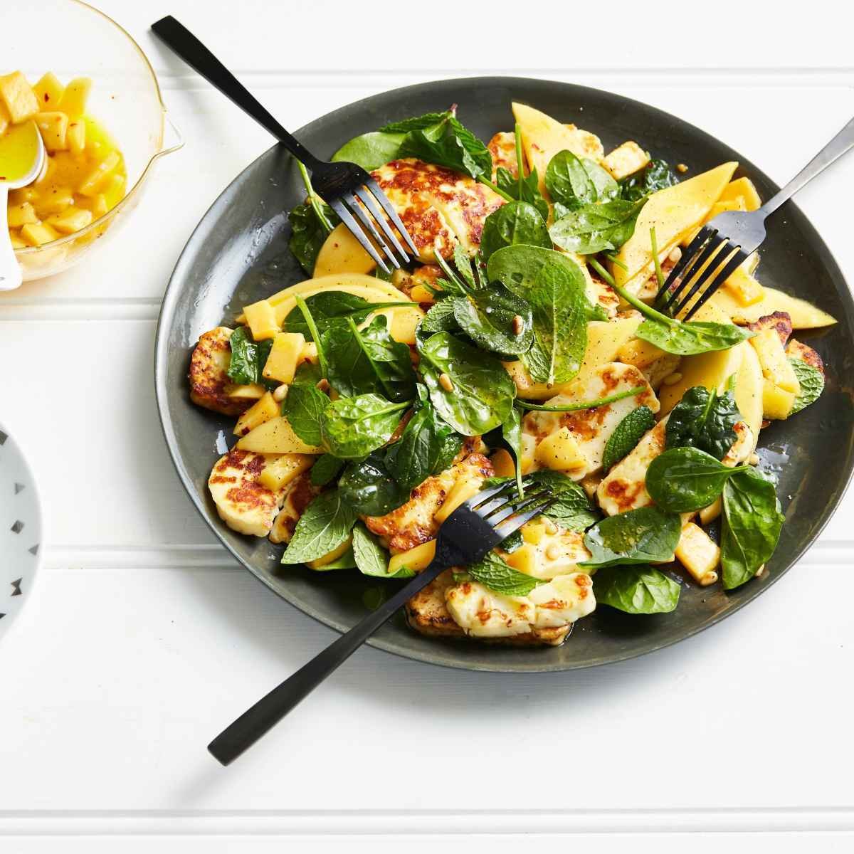 Calypso Mango And Haloumi Salad