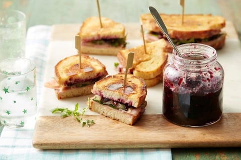 Recipe LR_Grapes_Sable Seedless_Midnight Beauty Seedless_Chilli Chutney on Ham & Cheese Toastie_2016_3