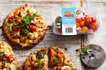 Mixamato Tomato Margherita Chilli Prawn Pizza